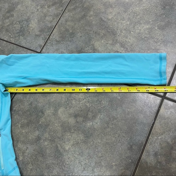 Lululemon Full Zip High Neck Keep It Cozy Womens Jacket Colbalt Blue 17” PTP - Picture 8 of 8